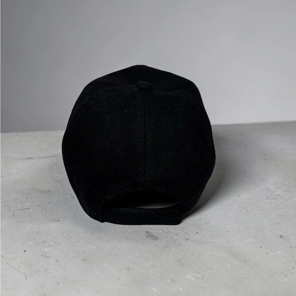 Kiton Classic Black Cap - Picture 3 of 4